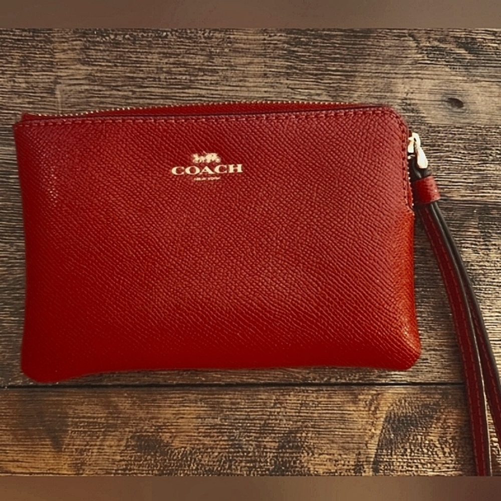 COACH Red & Gold Wristlet - EUC